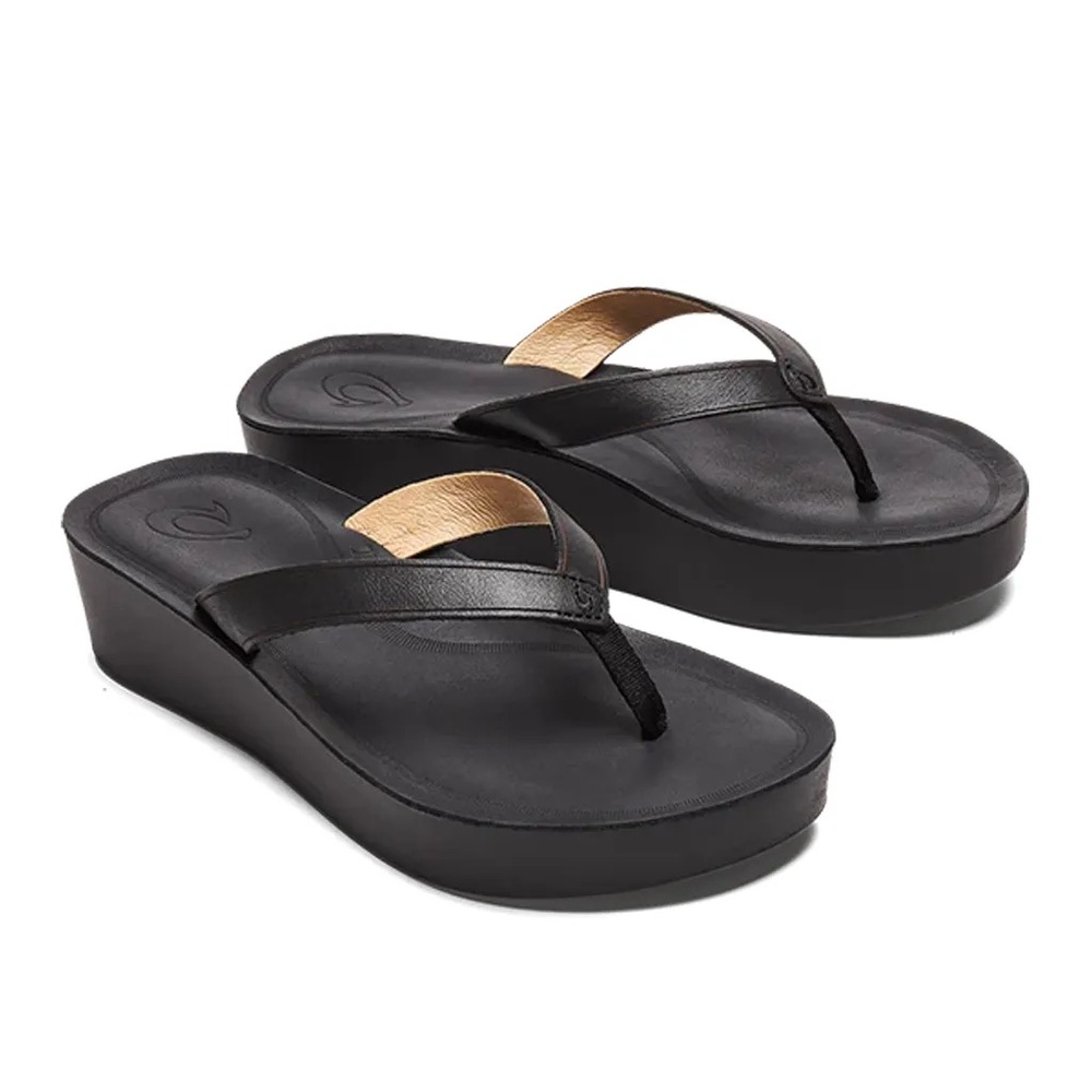 OluKai Black Sandals Comfortable Thong-Style Design